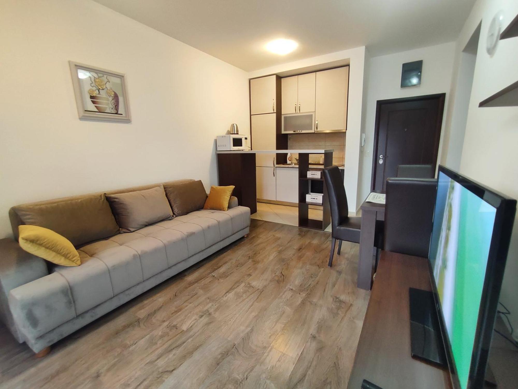 Apartment Adrialux Budva Bagian luar foto