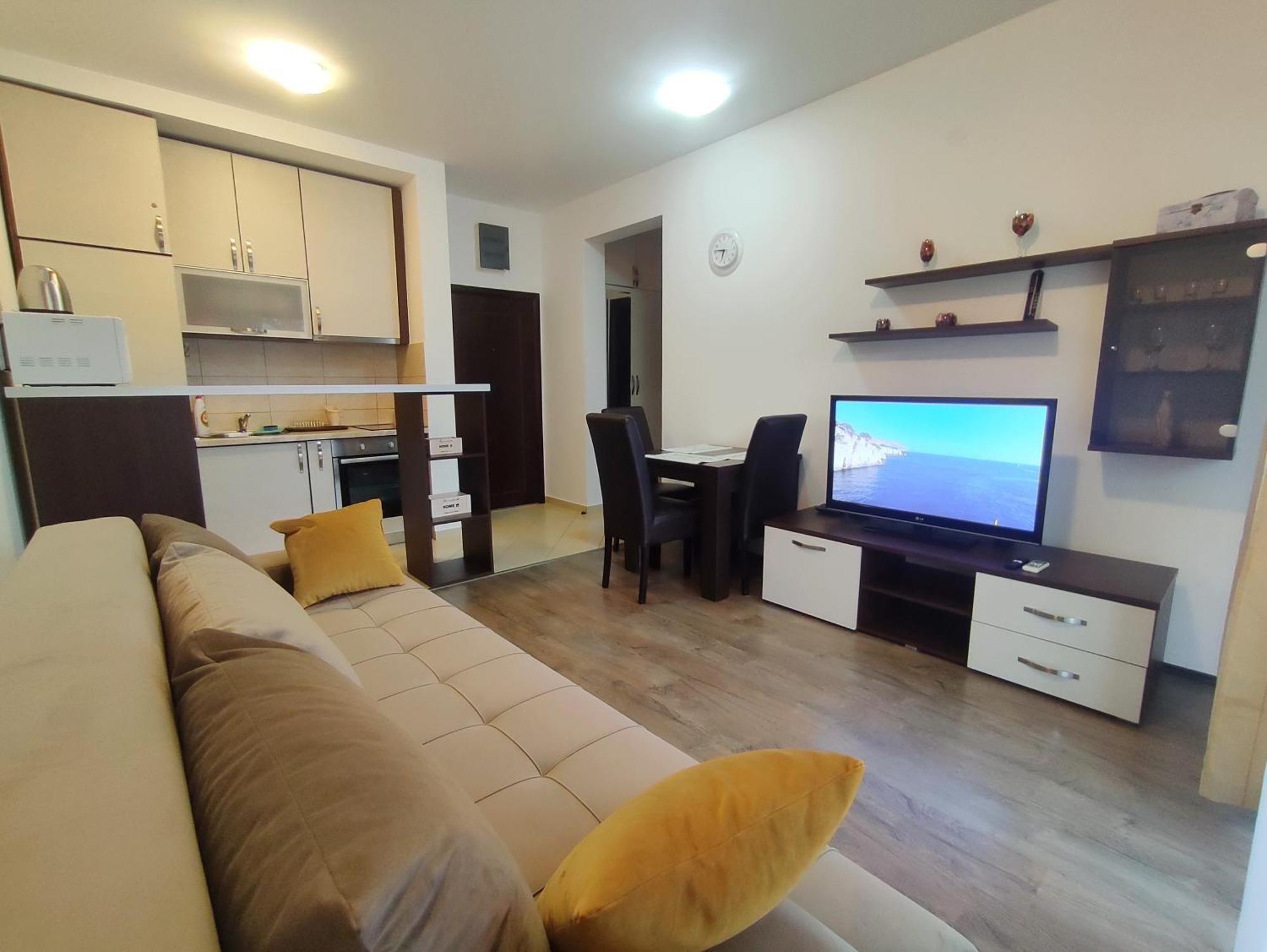 Apartment Adrialux Budva Bagian luar foto