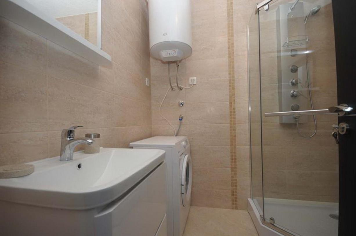 Apartment Adrialux Budva Ruang foto