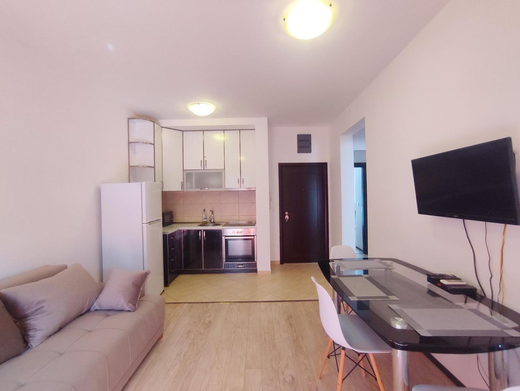 Apartment Adrialux Budva Bagian luar foto