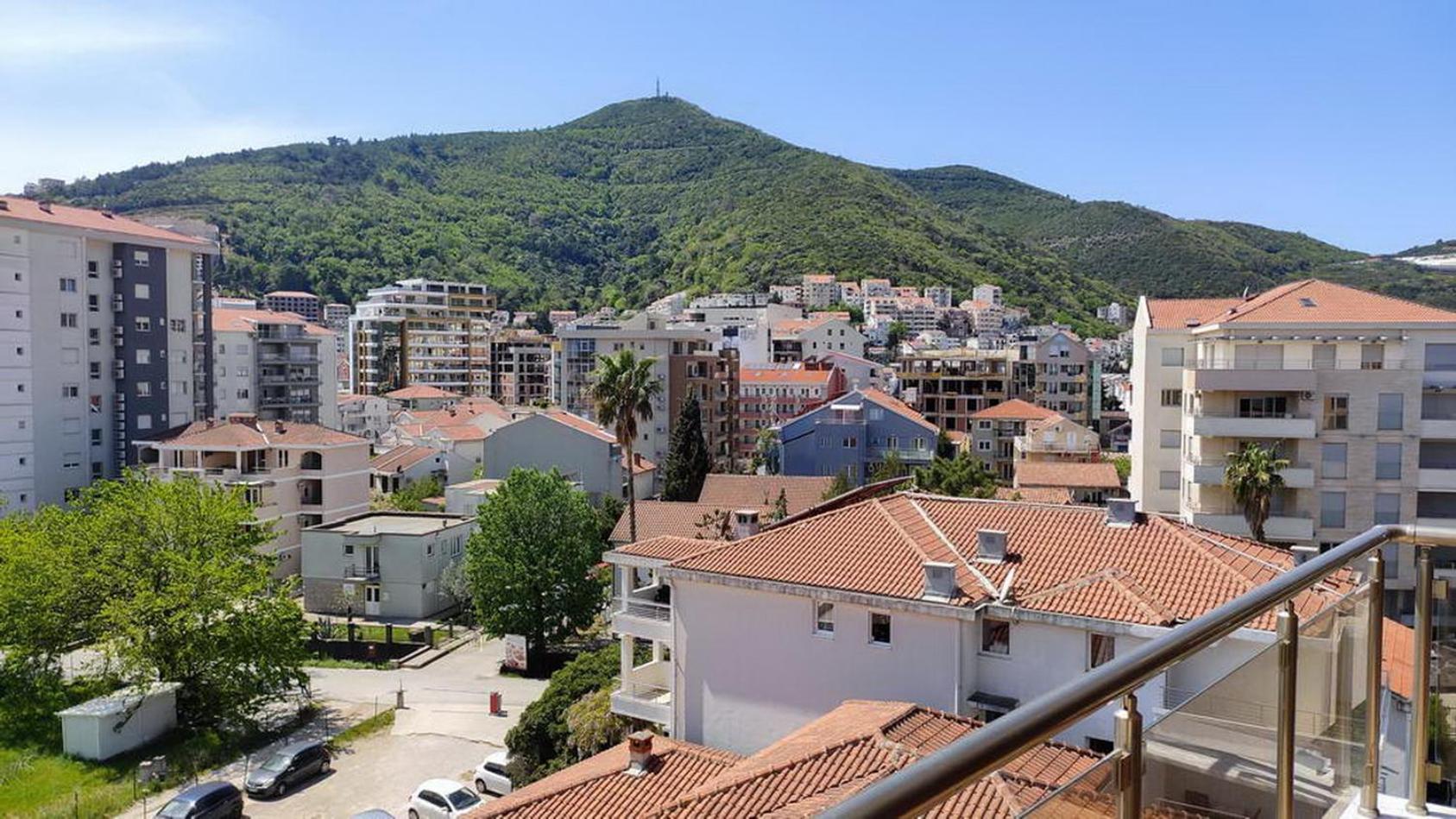 Apartment Adrialux Budva Bagian luar foto